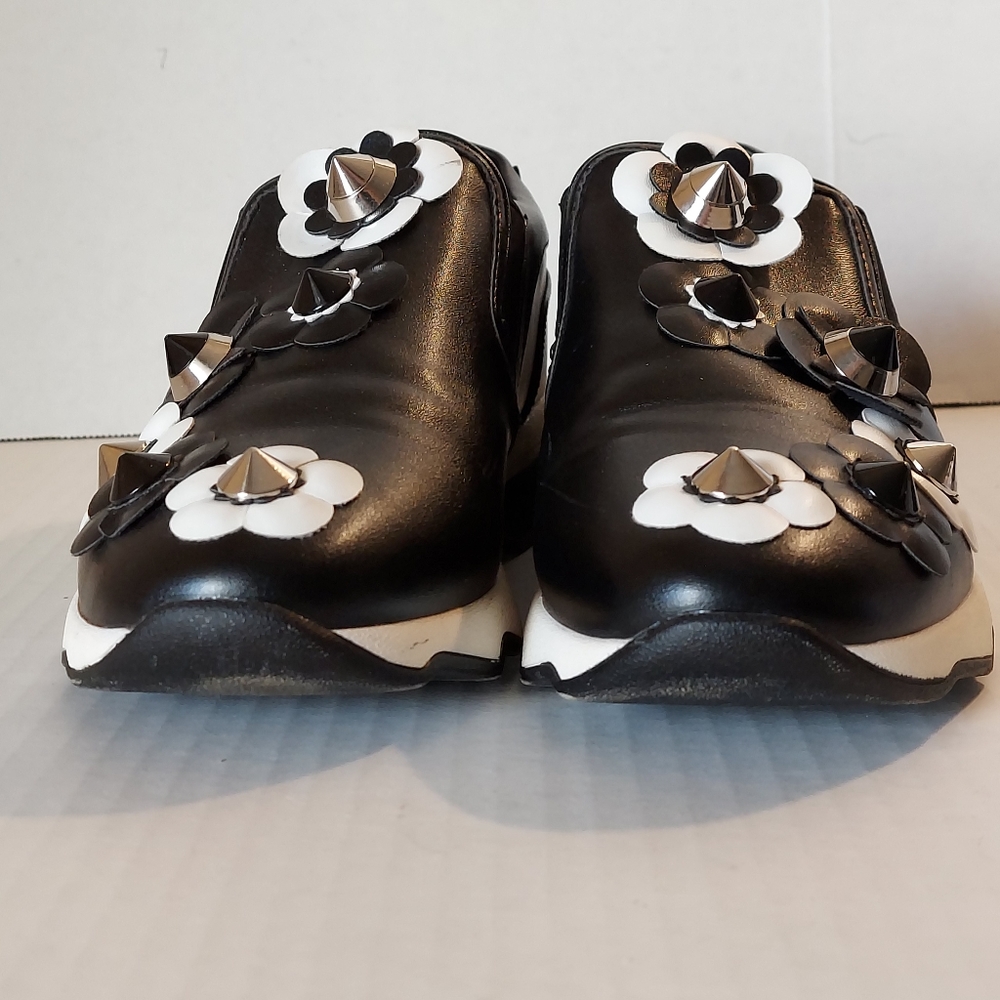 Black White Flower Embellished Slipon Sneakers - Picture 4 of 16